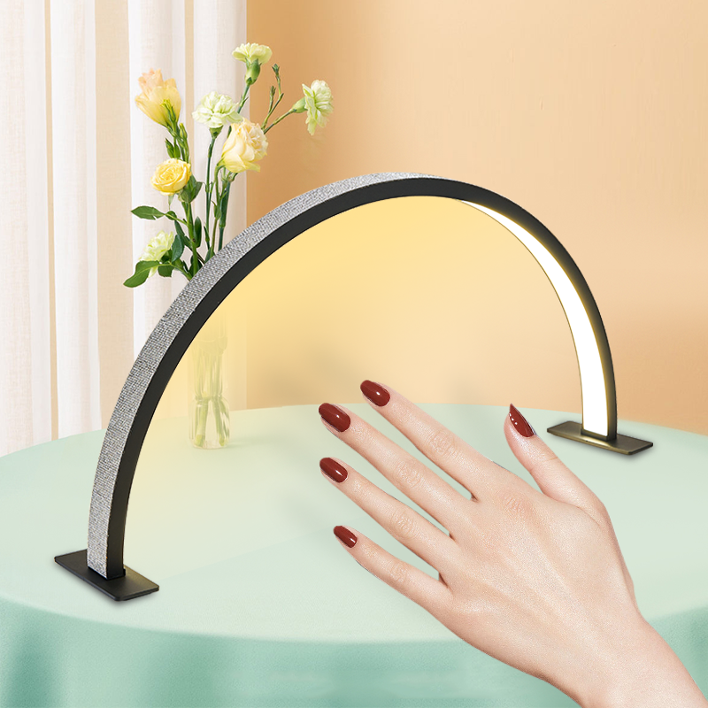 LED Half Moon Beauty Light Des - đánh giá và giá Beauty No Makeup