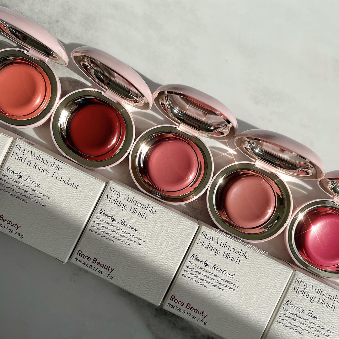 Rare Beauty Rose Neutral Mauve - đánh giá và giá Beauty Rose Makeup