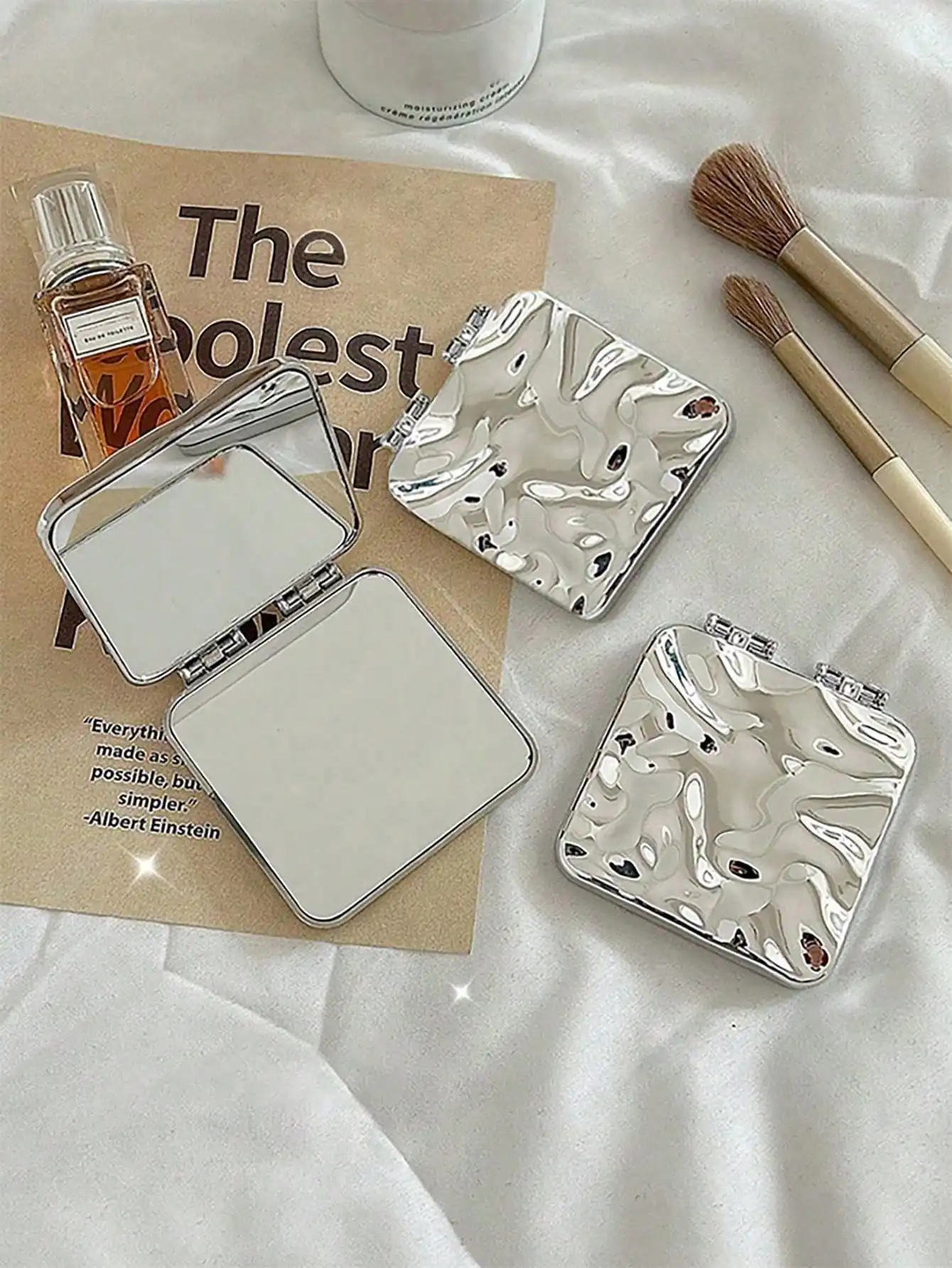 Portable Folding Makeup Mirror - đánh giá và giá Makeup Beauty Y2K Style